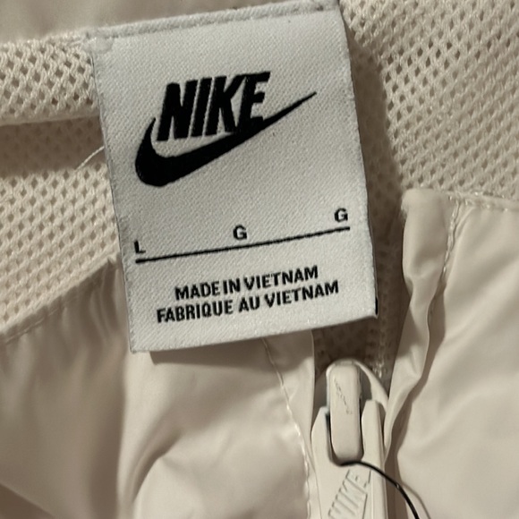 NIKE CLUB WOVEN JACKET 'WHITE' DX0672-030 - Picture 7 of 7